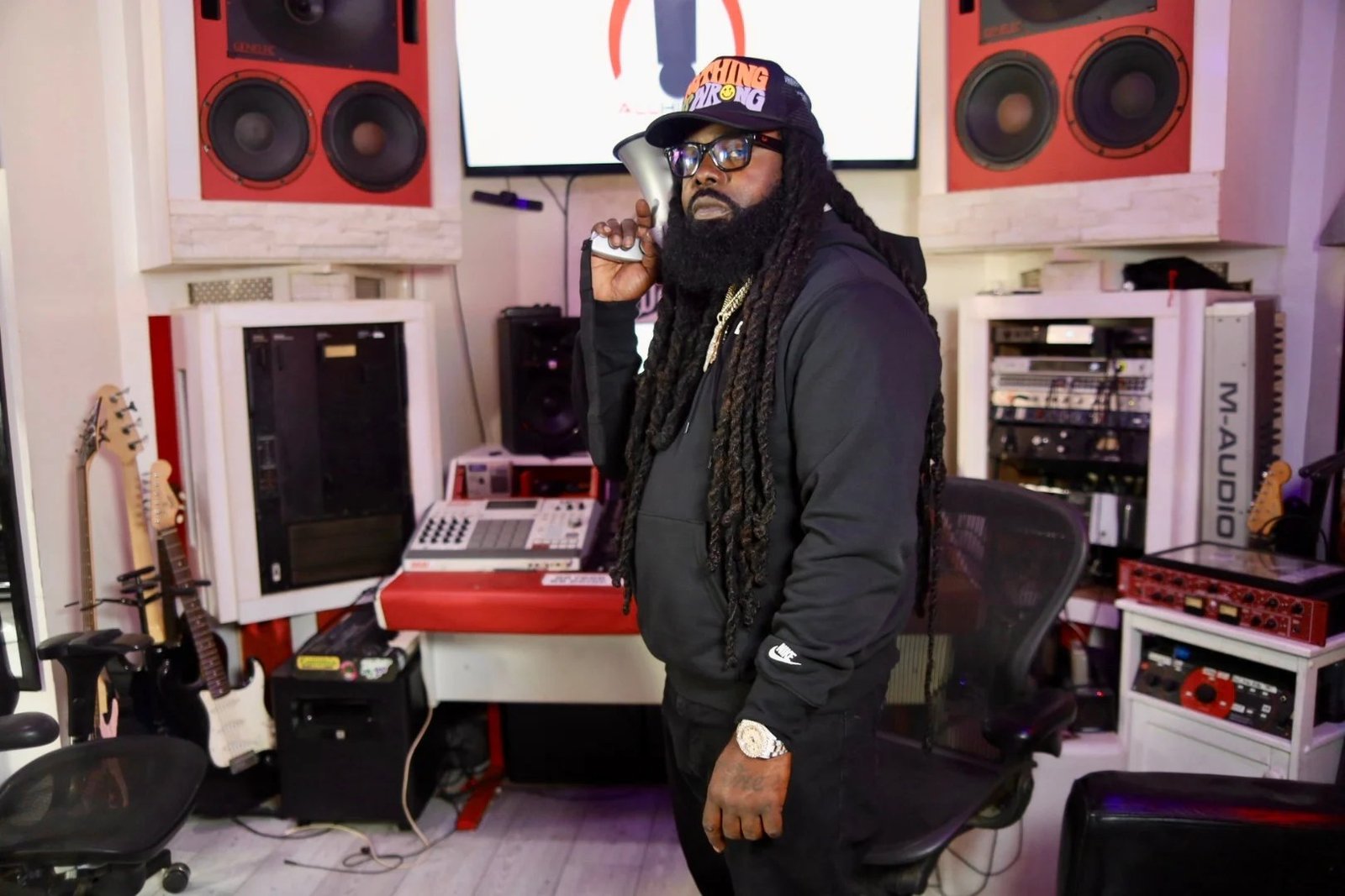 moone-walker-reveals-how-“lizzo,”-smart-strategies,-and-outsmarting-the-algorithm-are-key-for-artists’-success