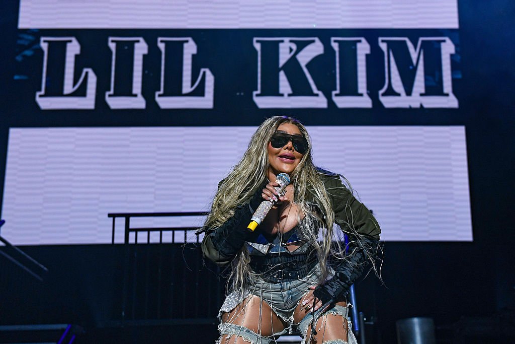 lil-kim-praises-cardi-b-after-show-stopping-msg-performance