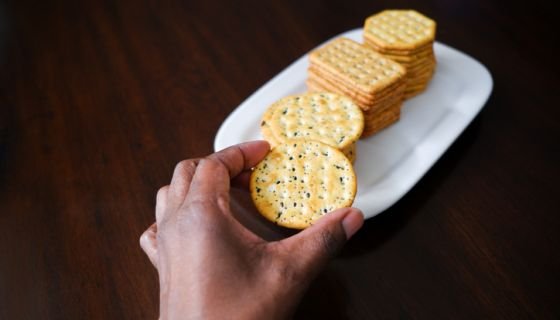 shocking-hate-speech-incident:-black-iowa-woman-and-children-targeted-with-racial-slurs,-white-man-faces-harassment-investigation